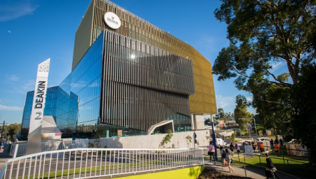 Cơ hội lớn cho người học tại Deakin University
